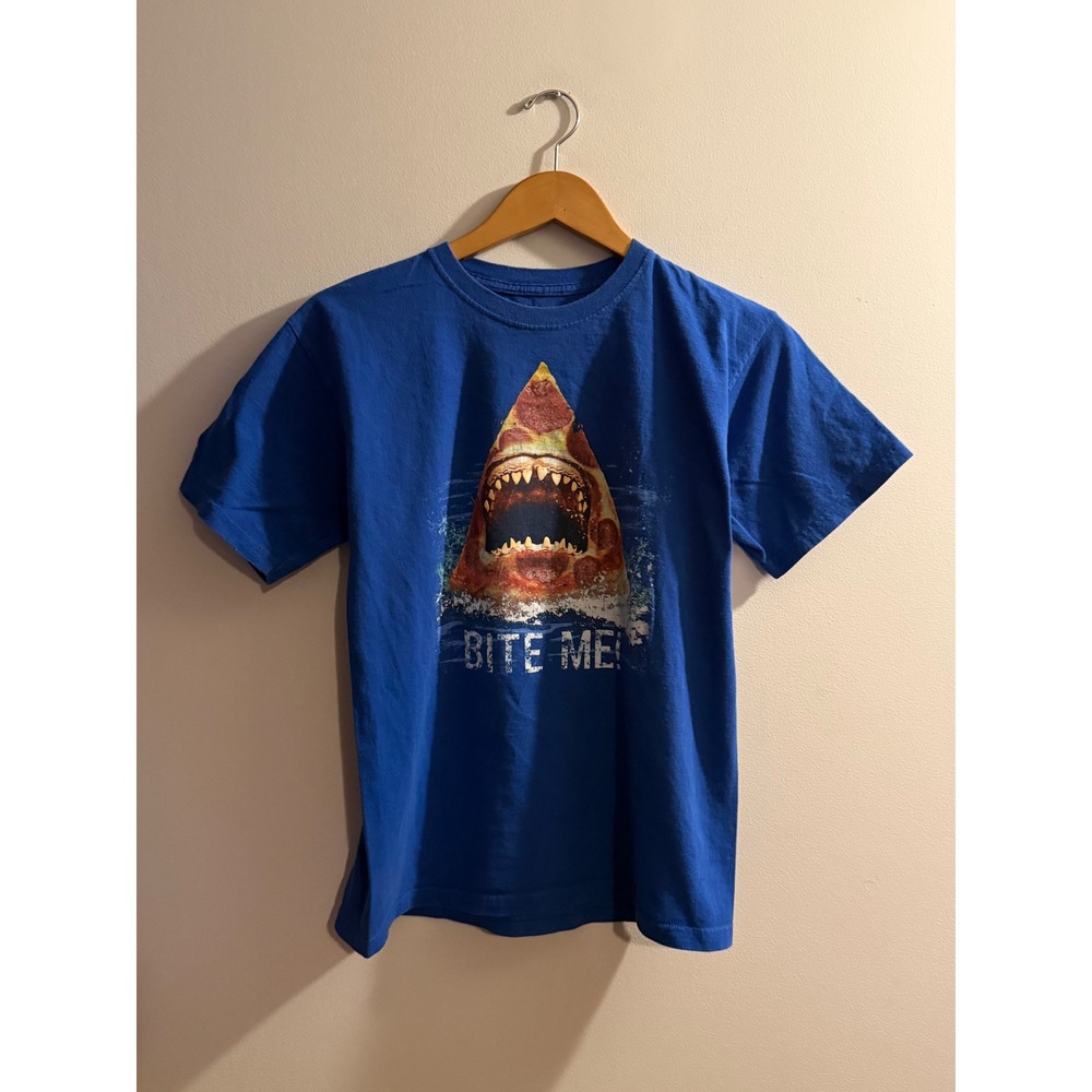 Berzy Mens Pizza Shark Bite Me Graphic T-Shirt Blue Y2K style Large